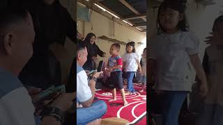 Download lagu THR TARIAN HARI RAYA | NAY AND FAMILY mp3 Download lagu THR TARIAN HARI RAYA | NAY AND FAMILY mp3