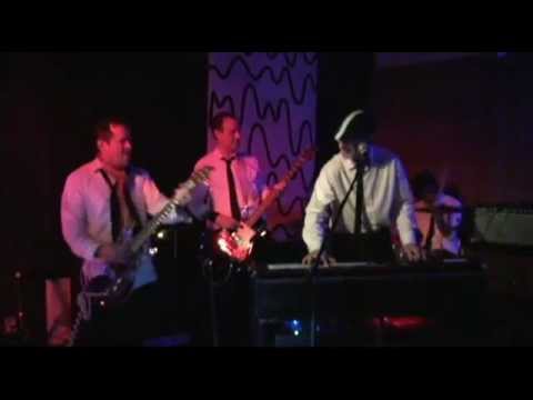Tim Casey & the Martyrs: "We're still there"