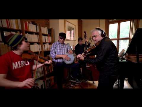 Mamo-Alexandra Geva & Carmen Piculeata