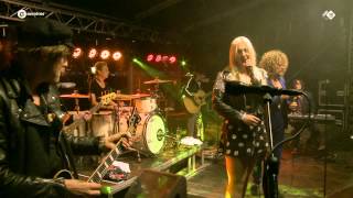 DI-RECT &amp; Emmaly Brown - Hold on - Hotel DI-RECT