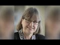 Woman Wins Nobel Prize In Physics