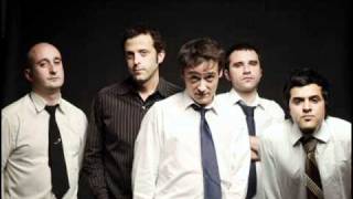 Noches Reversibles - Love of Lesbian (Con letra)