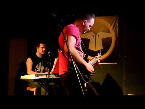 Pilnmēness Jelgavas kreklos - Vējā