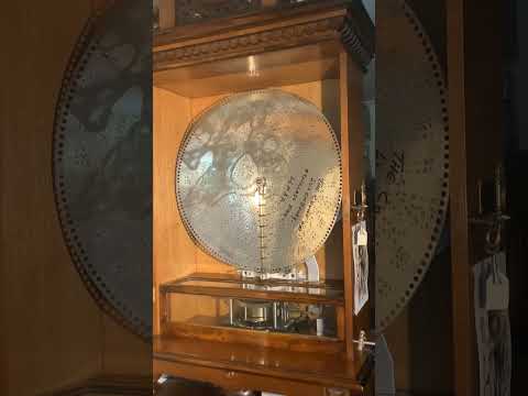 Polyphon 24½” (62.5cm) Disc Musical Box 1d in slot 40941 Count of Luxembourg, The Staircase Dance