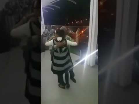 Ex primeiro ministro de Cabo Verde dança ao som da musica de David Brazão