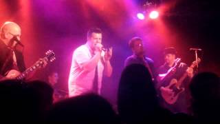 Caught wit yer pants down (Live)