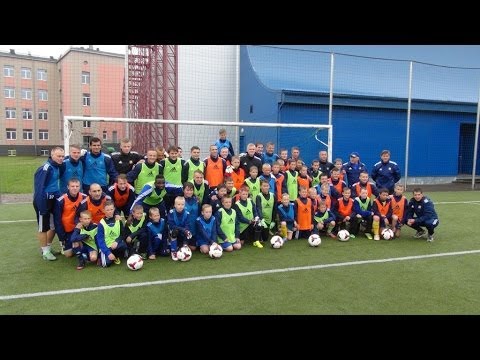 Mēs mīlam futbolu !!!