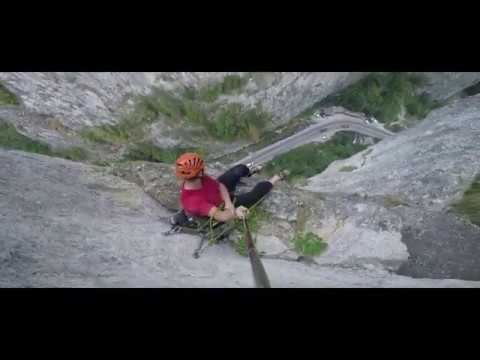 Fisura Neagră și Vânătorii de Munte