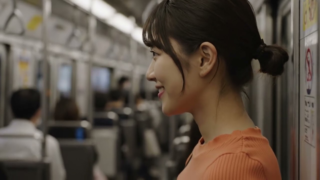 Tokyo Train Serenity: A Glimpse of Everyday Life