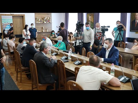 “Поки що залишити Котурбаша”: на сесію облради знову винесуть питання про призначення гендиректора ОДКЛ