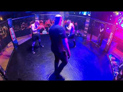 NEWCASTLE | MMA | LUKE "THE BERSERKER" BELL VS MARTIN MORE