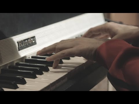 Godblesscomputers Ft. Davide Shorty - How About U [OFFICIAL VIDEO]