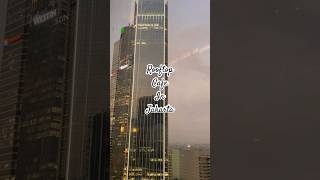 Download lagu Reservasi Dulu Kalo Ke Sini | Rooftop Cafe In Jakarta | Cafe Hits Jakarta | Rooftop Bar #shorts mp3