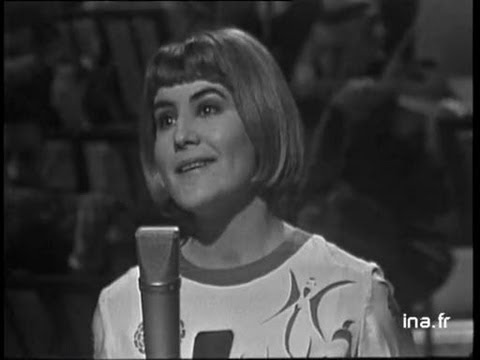 Rachel "L'amour est bleu"