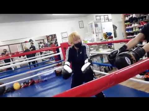 yuka  ミット打ち ディフェンス  マスボクシングなど、内容濃いめ動画  #メンヘラ女子ボクサー  #メンヘラ女子   #格闘技   #ボクシング