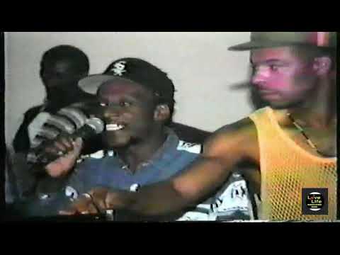 U Roy, U Brown, Linval Thompson & Charlie Chaplin - Love Life