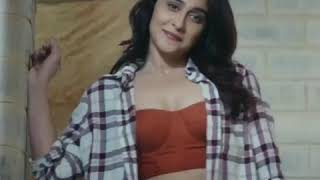 Regina Cassandra hot kiss