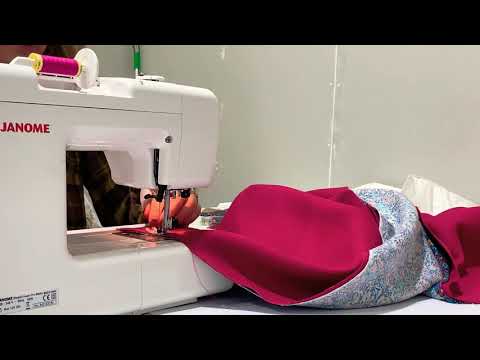 FABWORKS EASY MAKE PONCHO - VIDEO 5 - SEWING TWO FABRICS TOGETHER