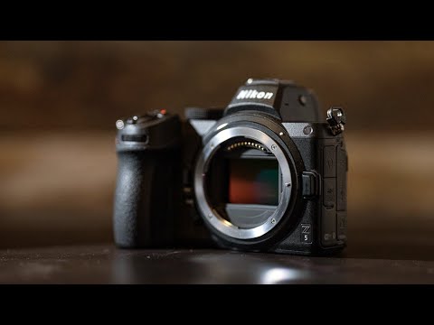 The Best Mirrorless Camera For 2021 [Beginners Special]