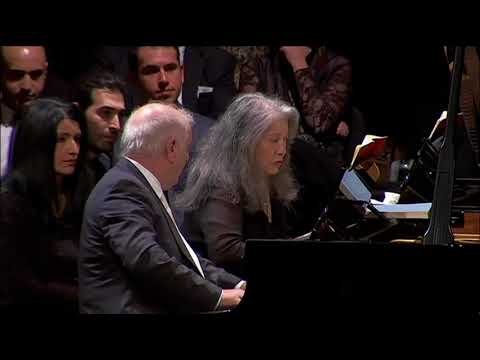 Barenboim & Argerich : Mozart Sonata for Two Pianos, K.448