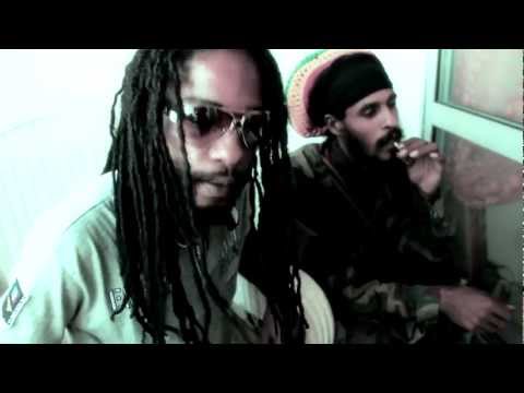 Clip meddley Bwedjin et BZI the warrior( Brass Riddim)- Asi on Ghetto et Vinn vouè-JANV 2013
