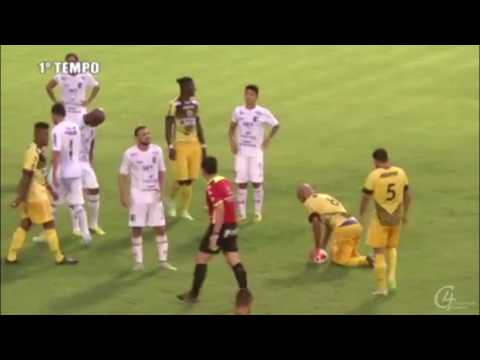 Léo Maringá - Meio Campo