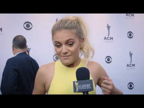 ACM Honors 2016 - Kelsea Ballerini On The Red Carpet