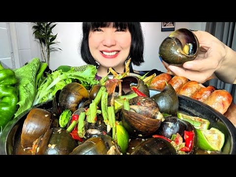 Thaifood ASMR ตำหอยนากรอบหวานกับไส้กรอกอีสานเปรี้ยวๆClam papaya salad and Isan sausage MUKBANG SHOW 