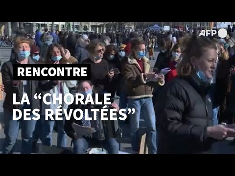 Paris: la chorale féministe "Nos lèvres révoltées" veut porter une "voix commune" | AFP