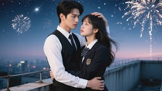 After a one-night stand, she got pregnant by a cold CEO. He pampered her daily; the city watched！