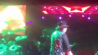 Breaking Down The Door Santana Live Chicago 8/4/19