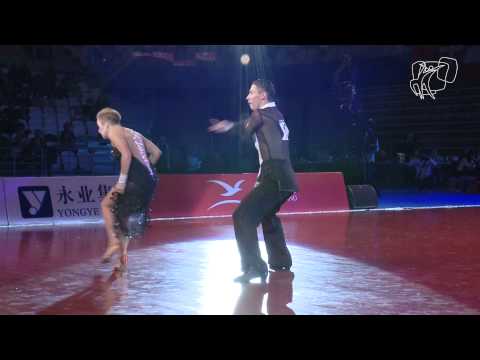 Balan - Bezzubova, GER | 2013 GS LAT Finals J