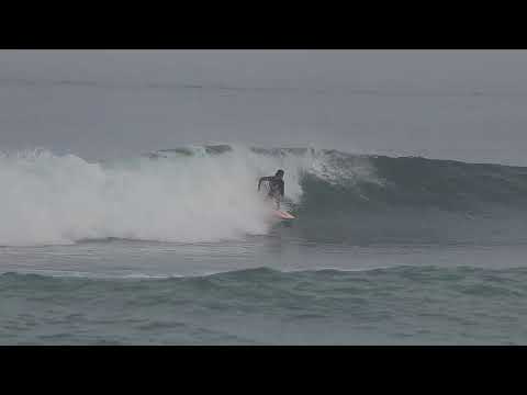 Uluwatu - Ripping At The Racetrack #balisurfing