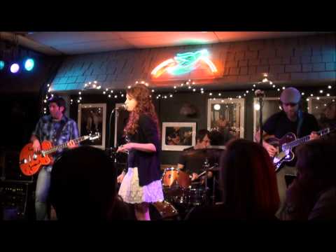 Courtney Dickinson at The Bluebird Cafe: Who in the World is This