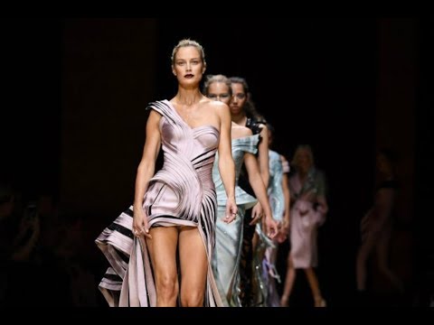 Versace | Haute Couture | Fall/Winter 2016/17