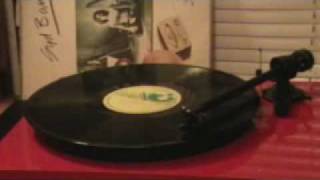 Syd Barrett on Vinyl- Waving My Arrms In The Air