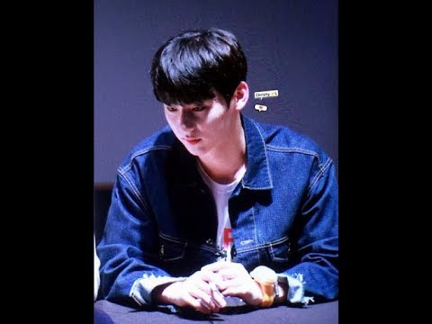 [ Wanna One ] 170818 Minhyun at Myeongdong fansign - 워너원