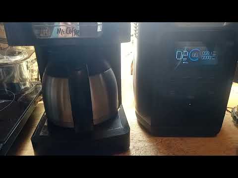 Making 2nd pot o Coffee after cooking eggs. EcoFlow Delta 1300 Camping Test # 2. Excellent outcome.