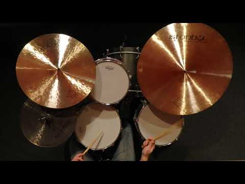 Istanbul Agop Traditional Dark Crash Cymbal 24" 2442 grams DC24