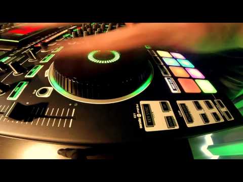 DJ Sandstorm Live (performance on the Roland DJ-808)