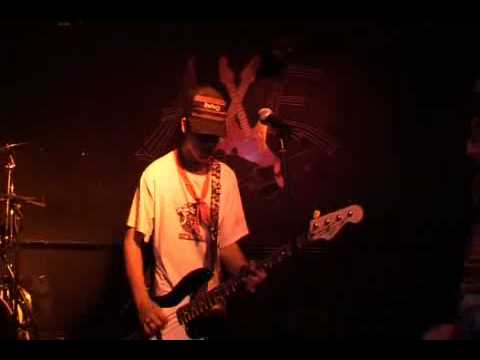 Kinda Far - Girlfriend [AXE 2005]