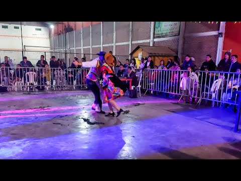 los mejores solos (contrapuntos) en concurso de Huaylarsh