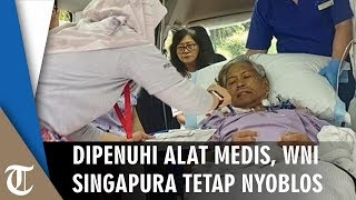 Tubuh Dipenuhi Alat Medis, WNI di Singapura Tetap Nyoblos di TPS dengan Ambulans