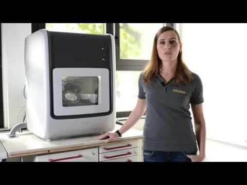 Die neue inLab MC X5: Zahntechnikerin Inka Lang