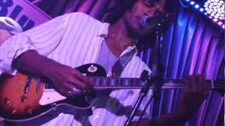 MARK SHINE ( Marcus Garvey) Live