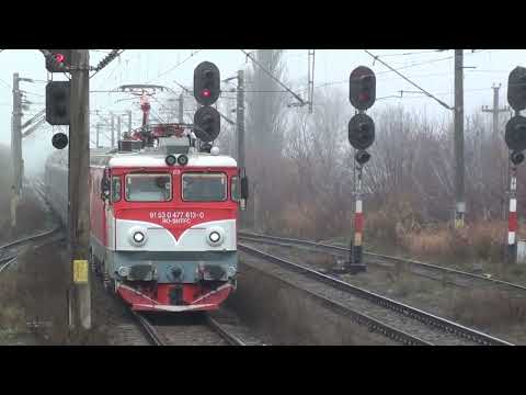 Tren IR1752 Suceava Nord - Bucuresti Nord trece prin Secuieni Roman cu 477-613-0 - 24.11.2022
