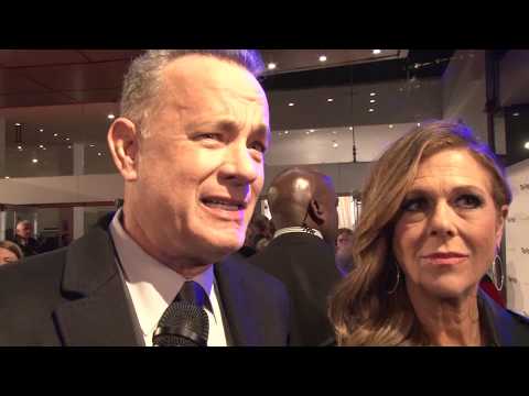 THE POST: RED CARPET - Tom Hanks, Meryl Streep speak at the Premiere!