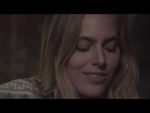 Lauren Jenkins | Cabin Sessions |  Dreams (live on set)