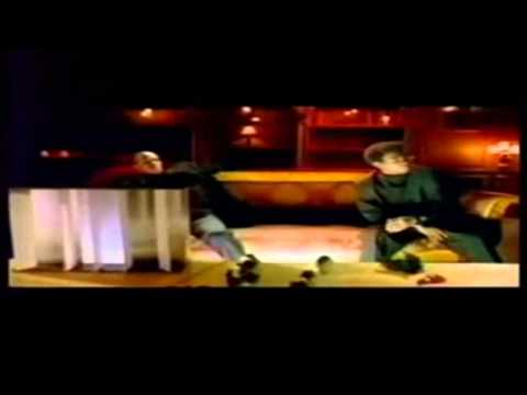 CMP Familia - Regarde la rue