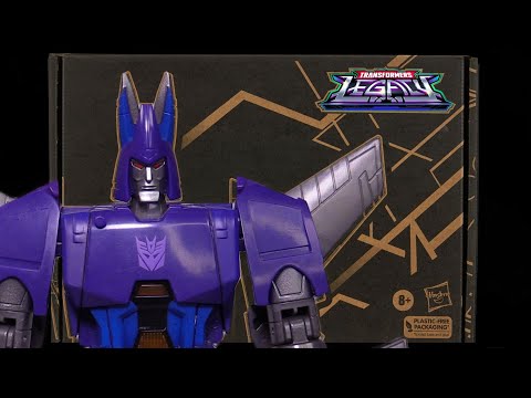 Transformers Generations Selects Voyager Cyclonus and Nightstick | VIDEO REVIEW